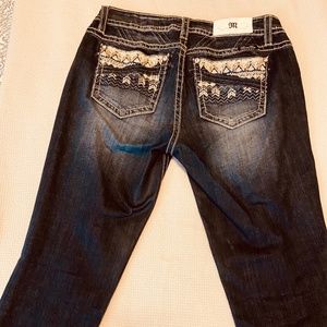 Miss Me Mid Rise Capri